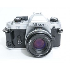 Пленочная фотокамера зеркальная Nikon FG Nikkor 28mm/2.8